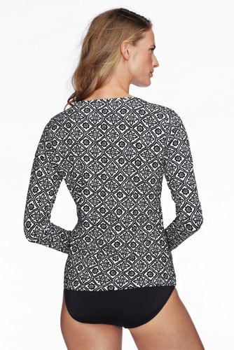 White/Black Batik Thumbnail 1