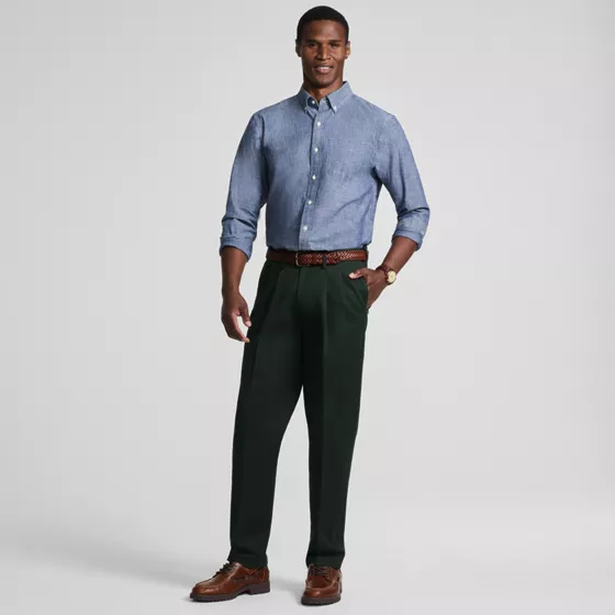 Men's No Iron Comfort Waist Traditional Fit Pleated Front Chino Pant - primary