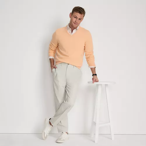 Men's No Iron Traditional Fit Plain Front Chino Pant