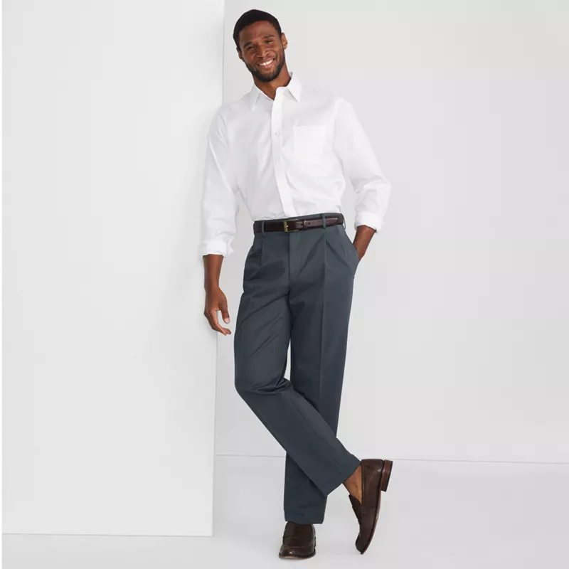 Men's No Iron Traditional Fit Pleated Front Chino Pant, alternative image