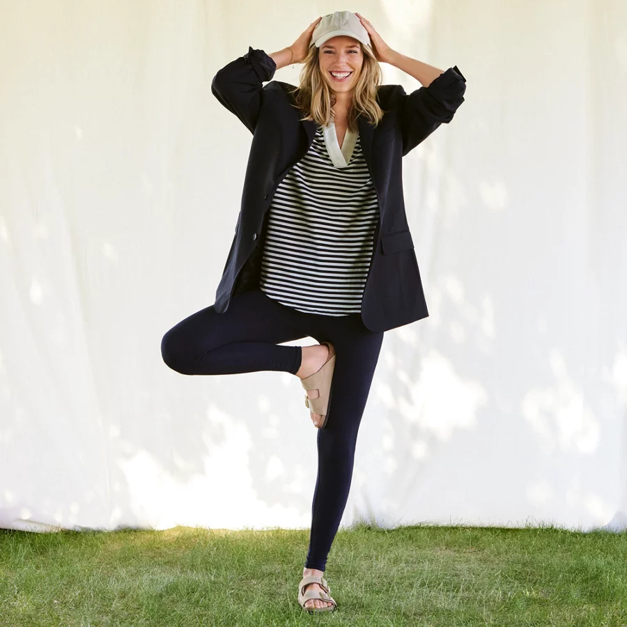 Women's Starfish Mid Rise Knit Leggings view 6
