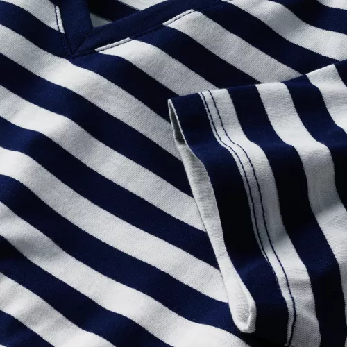 Supima Cotton V-Neck T-Shirt, alternative image