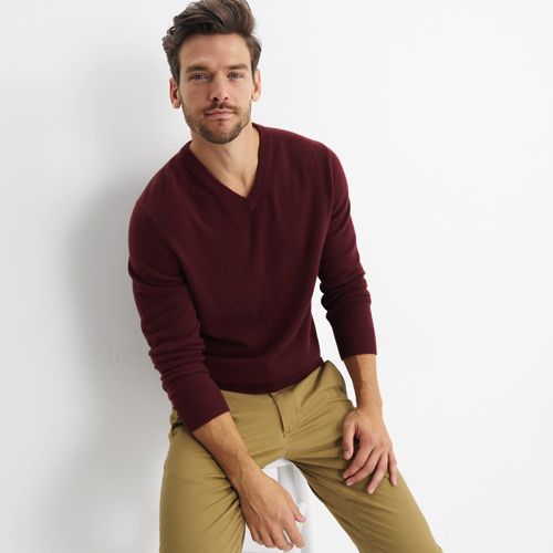 Men's Fine Gauge Cashmere V-neck Sweater