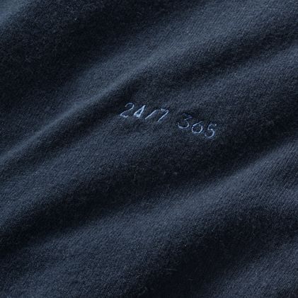 Men's Cashmere V-neck Sweater - image 3