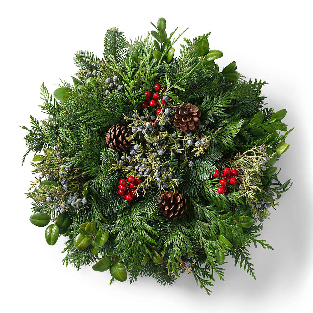 Teufel 14" Fresh Traditional Christmas Centerpiece, Front
