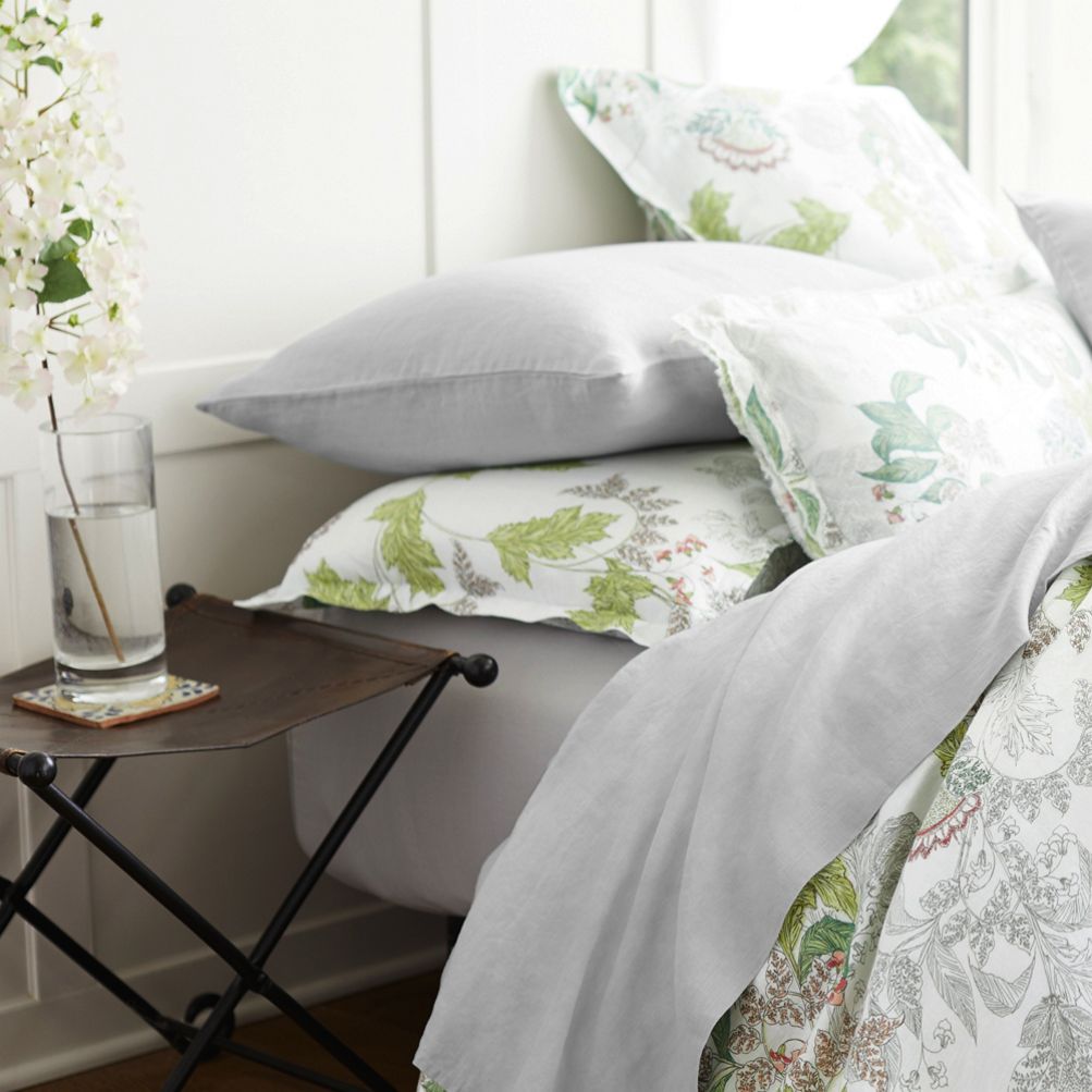 Dorma discount bedding throws