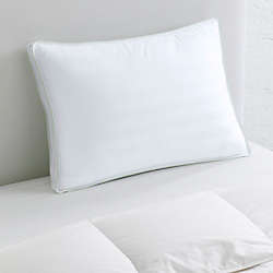 Sensorpedic Dual Comfort Bed Pillow, Front