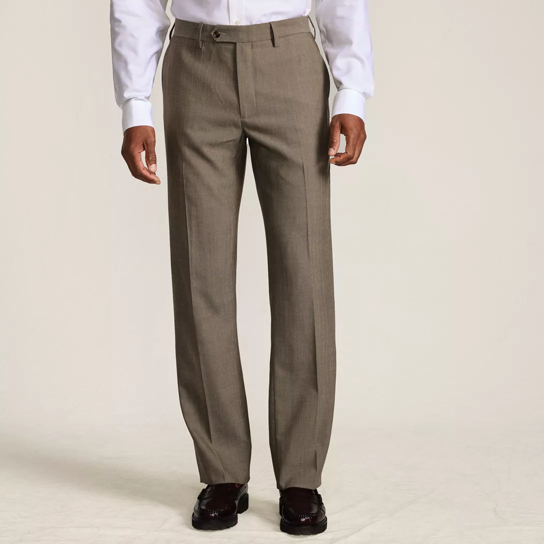 Men's Traditional Fit Comfort-First Year'rounder Wool Dress Pants