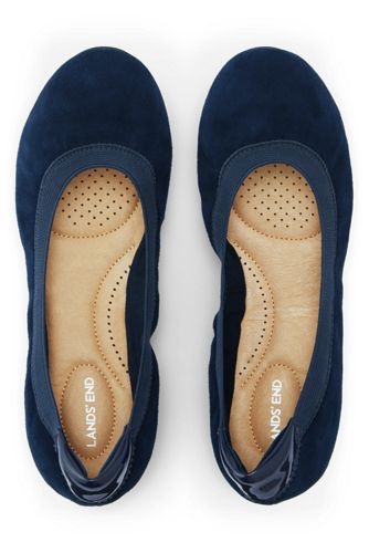 comfortable wide width flats