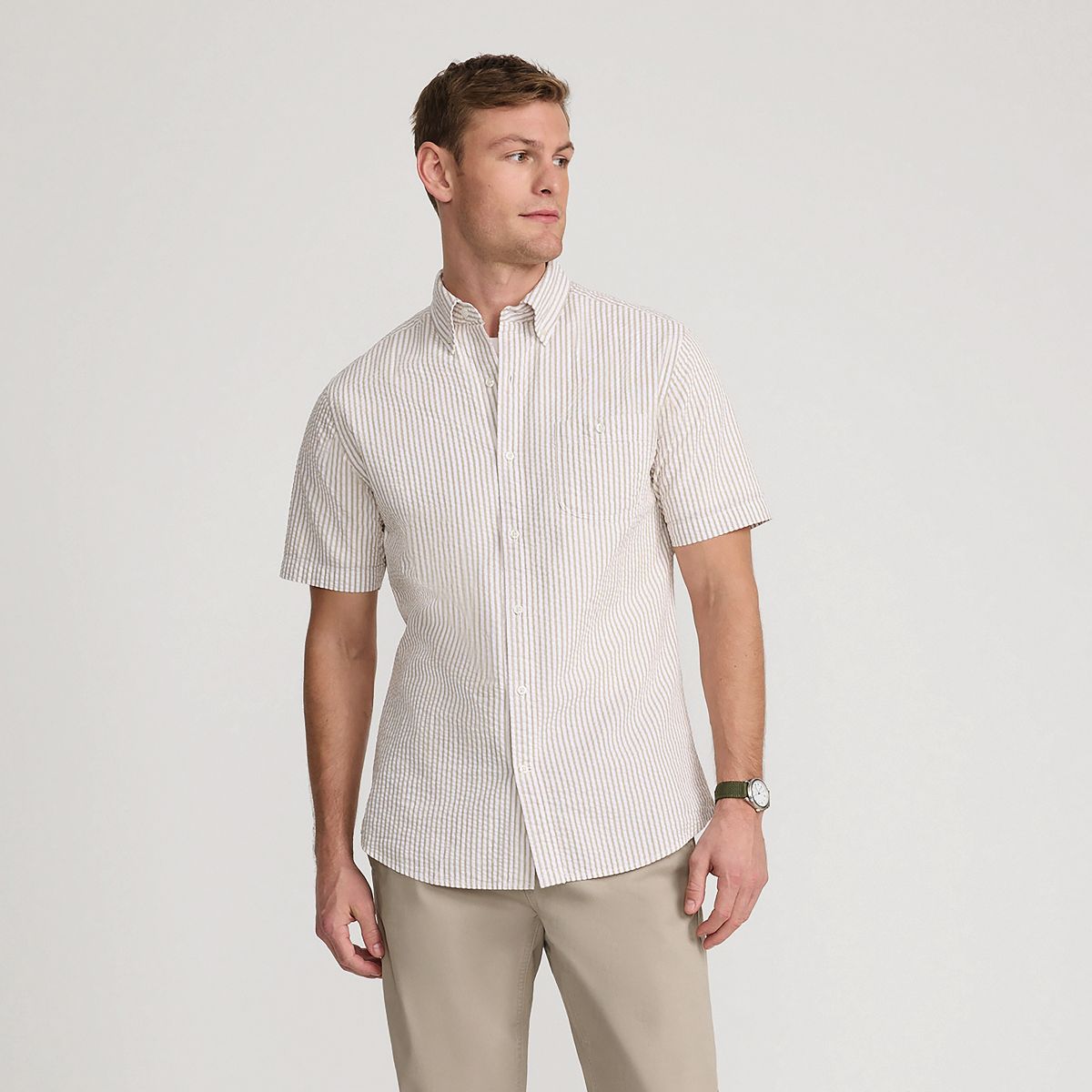 Men's Traditional Fit Short Sleeve Seersucker Shirt