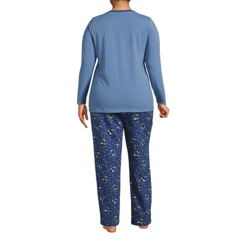 Women's Plus Size Cozy Pajama Set Long Sleeve Top and Print Leggings