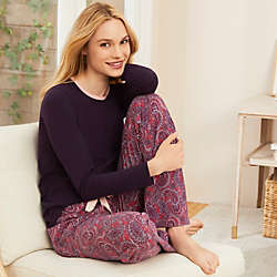 Women's Knit Pajama Set Long Sleeve T-Shirt and Pants, alternative image