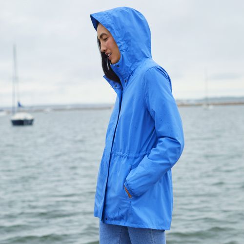 Women's Squall Packable Waterproof Raincoat