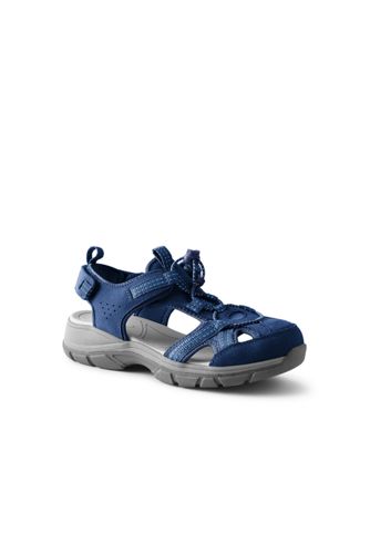 nike closed toe sandals for women