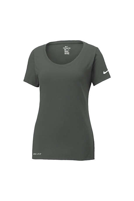 Nike Women's Plus Size Dri-FIT Short Sleeve T-Shirt