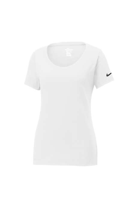 Nike Women's Regular Dri Fit Short Sleeve Tee Shirt