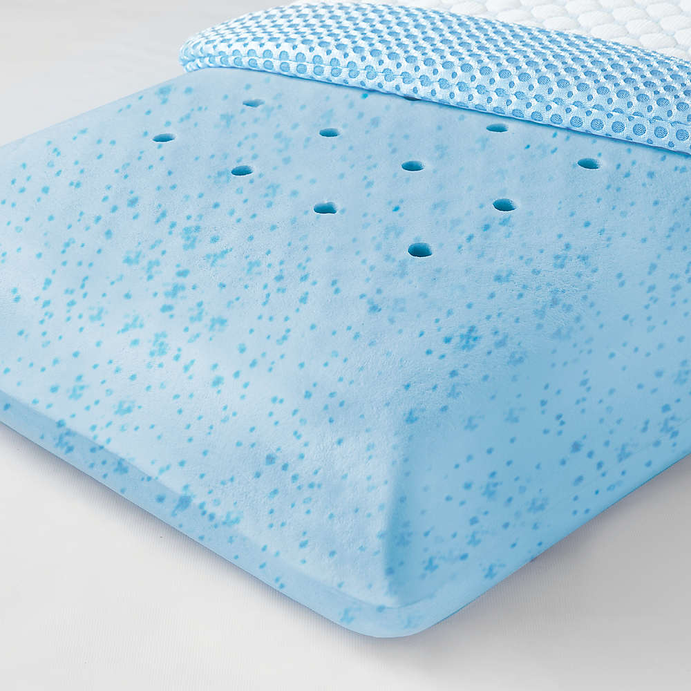 Sensorpedic Gel Memory Foam Pillow, alternative image