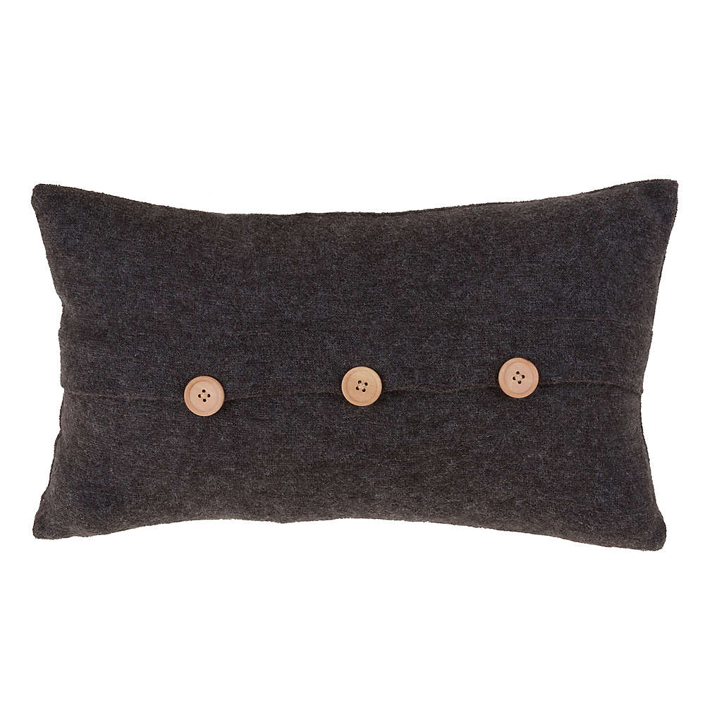 Saro Lifestyle Cardigan Button Decorative Throw Pillow, Front
