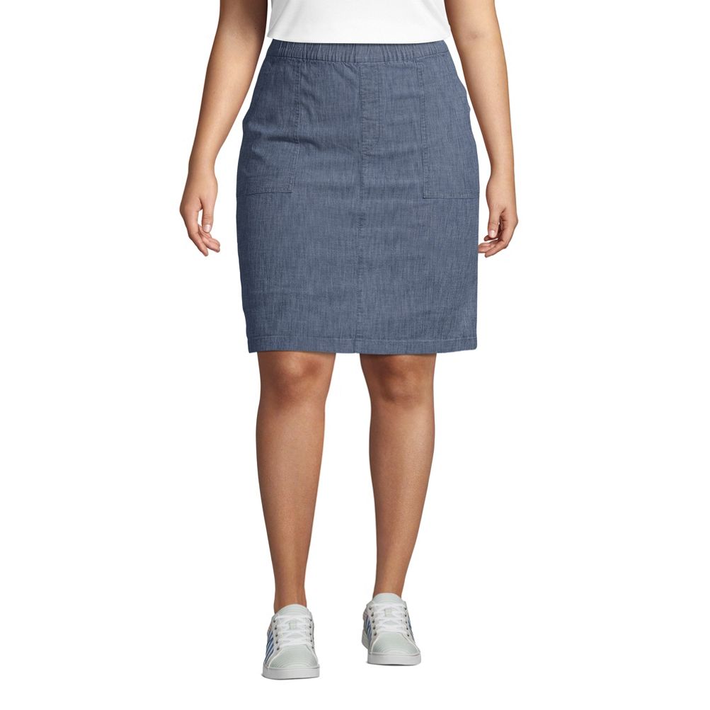 Women's Plus Size Mid Rise Elastic Waist Pull On Chambray Skort