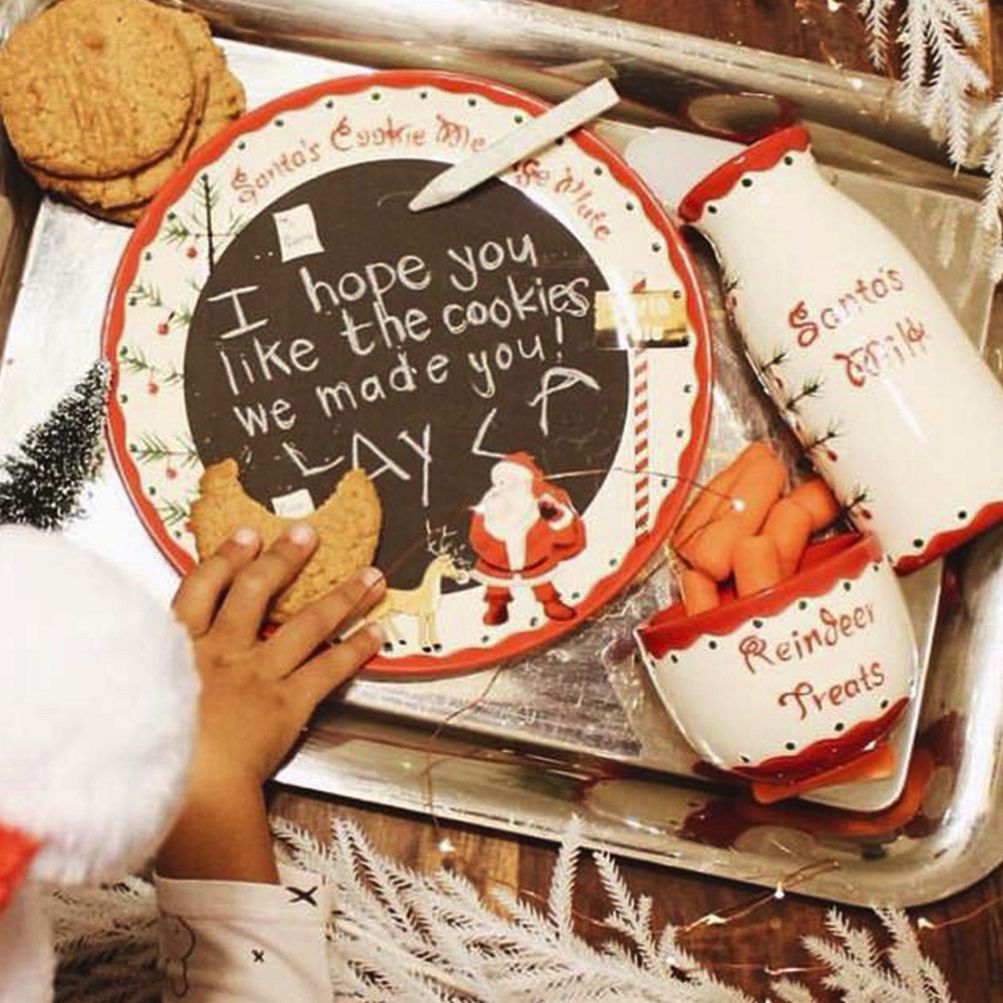 Santa 2024 cookie plate