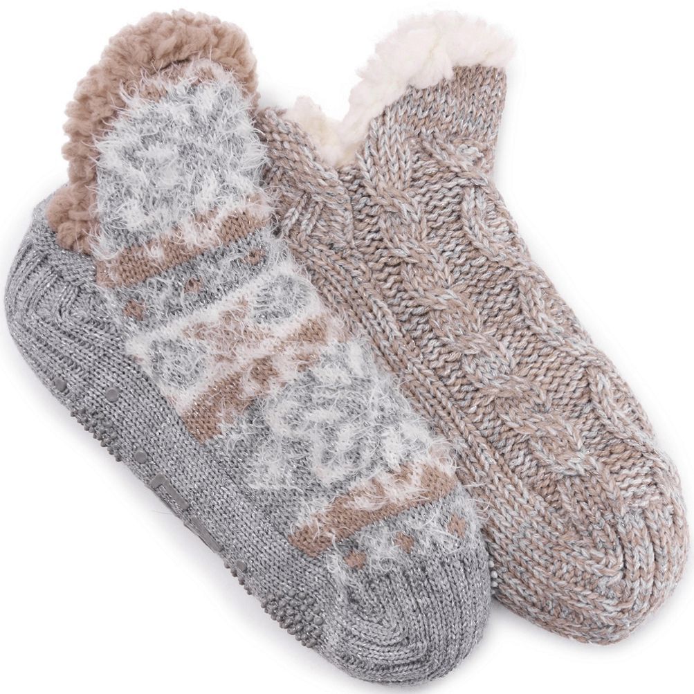 Muk Luks Women's Cabin Socks 2 pack. Size S/M (5-7). No Slip Grips On Bottom.