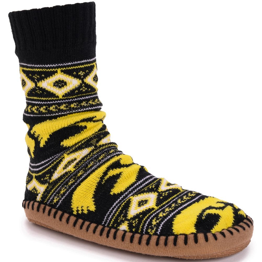 Muk Luks Unisex Game Day Iowa Hawkeyes Non-Skid Slipper Socks