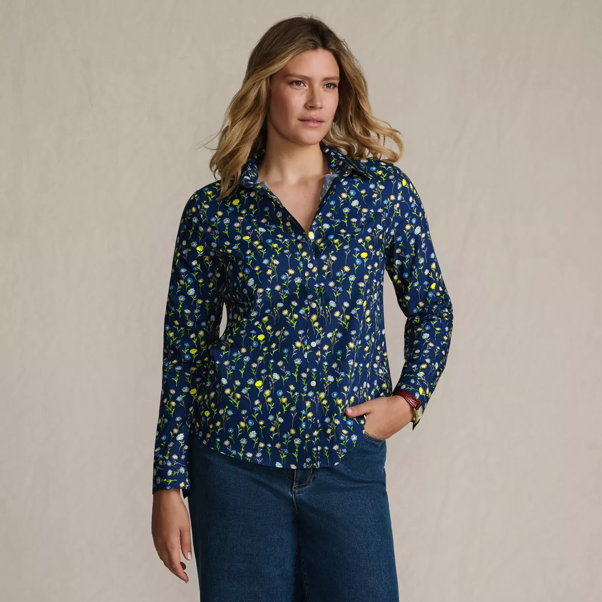 Women's Wrinkle Free No Iron Button Front Shirt