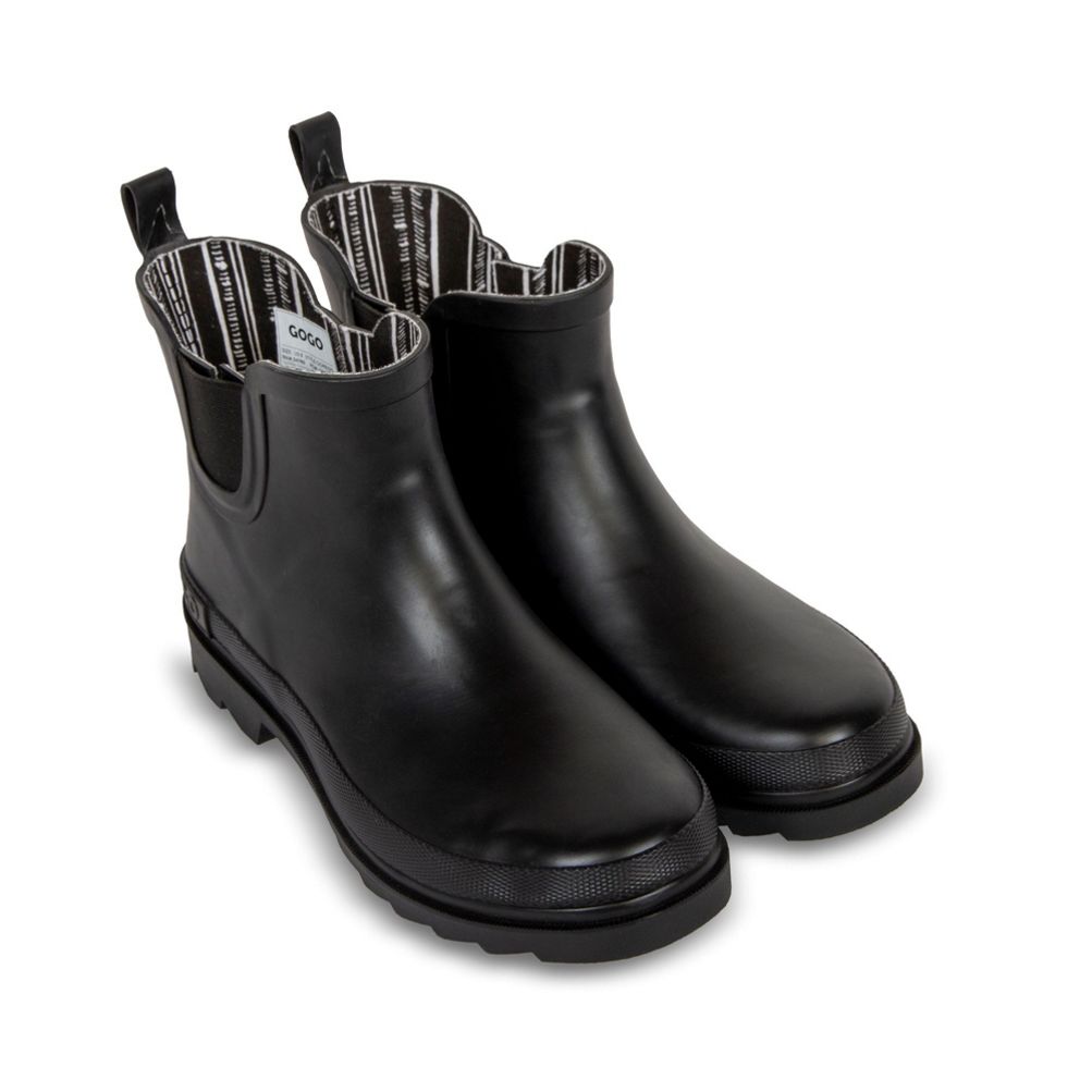 Rubber chelsea best sale boots womens