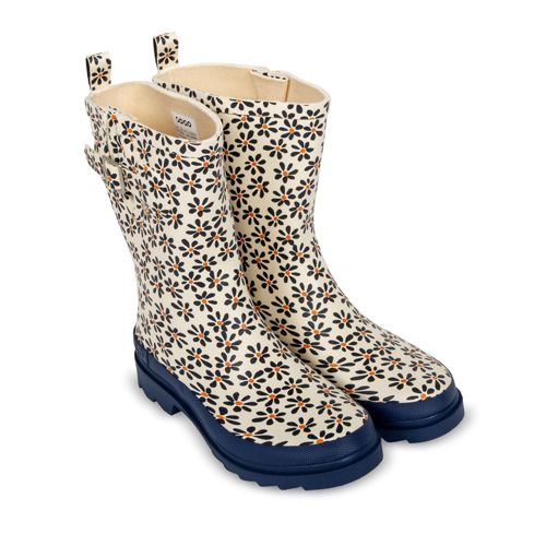 Wide foot hot sale rain boots