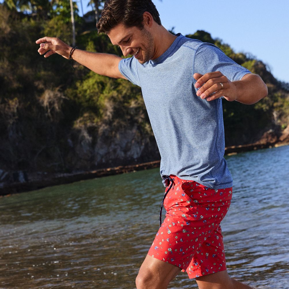 Black Short-Sleeve Swim Shirts for Big & Tall Men