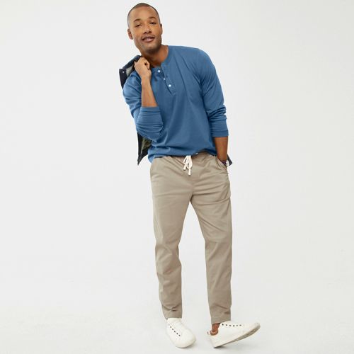 Men Letter Patched Tapered Pants  Pants outfit men, Khaki pants outfit,  Khaki pants outfit men