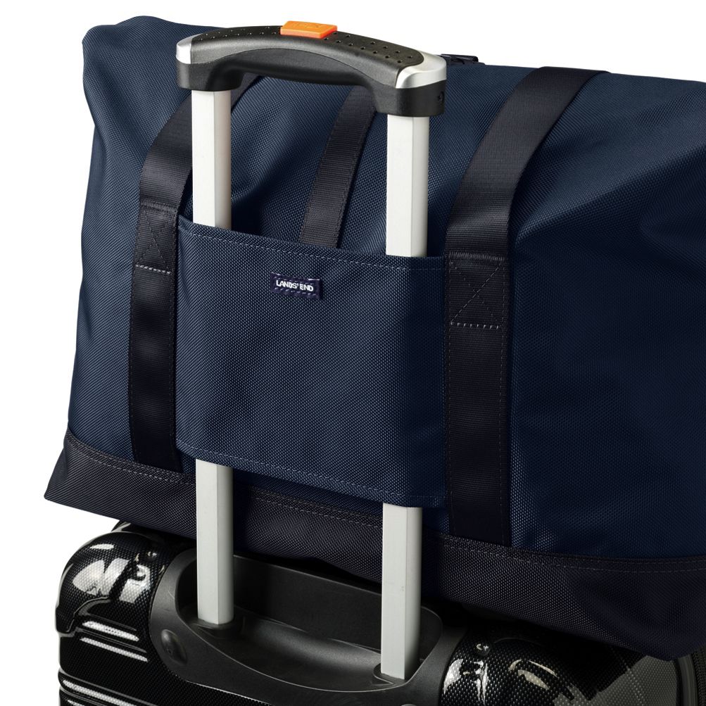 Lands end cheap duffle bag wheels