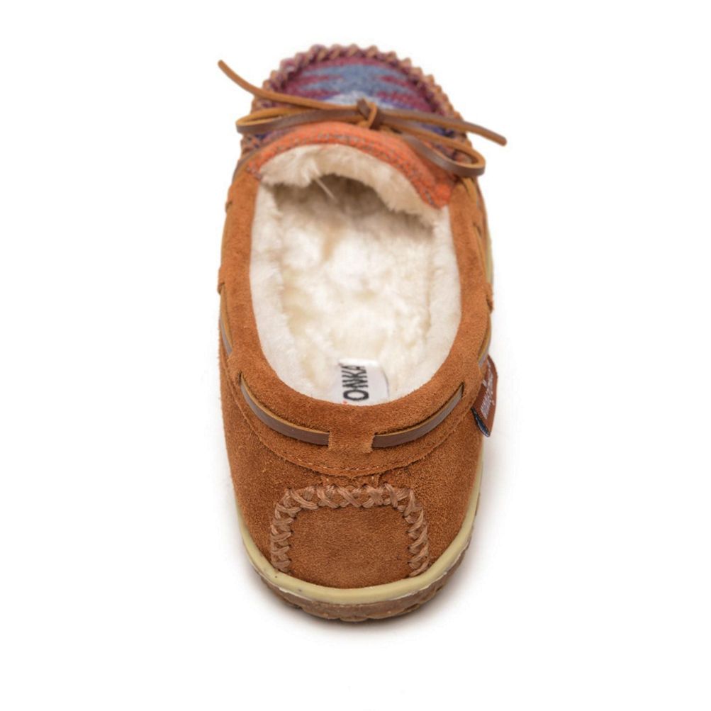 minnetonka junior trapper slipper