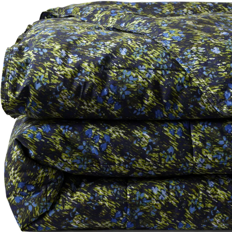 300 Thread Count Cotton Smooth Percale Printed Comforter, alternative image