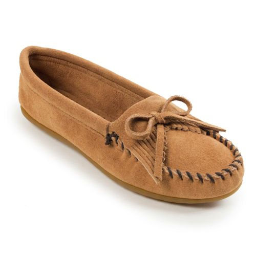 Minnetonka kilty hot sale suede moc