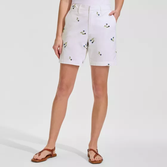Women's Classic 7" Chino Shorts - primary
