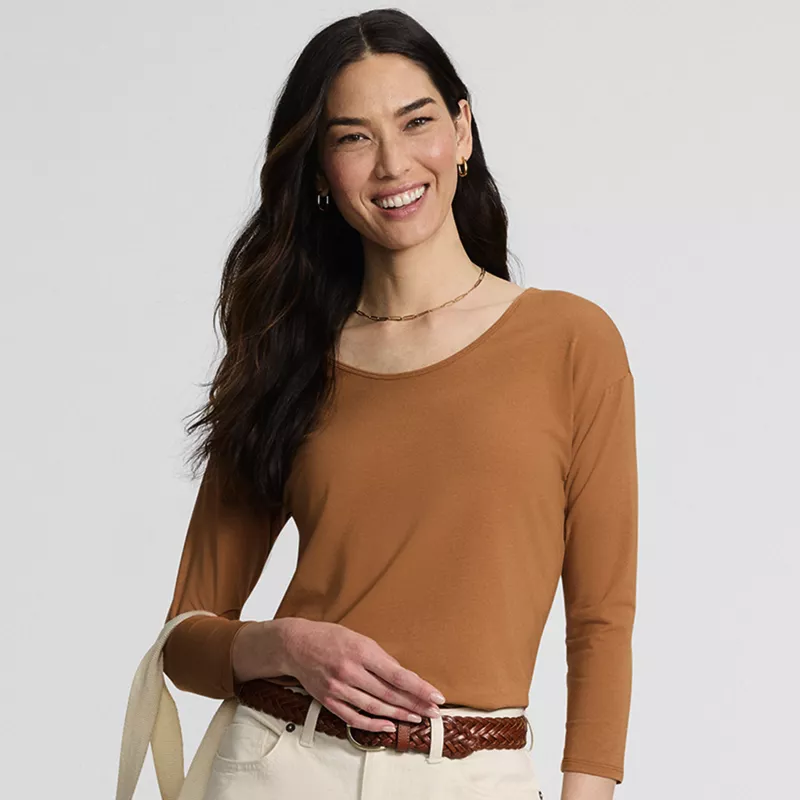 Women's 3/4 Sleeve Lightweight Jersey Shirttail Tee, alternative image