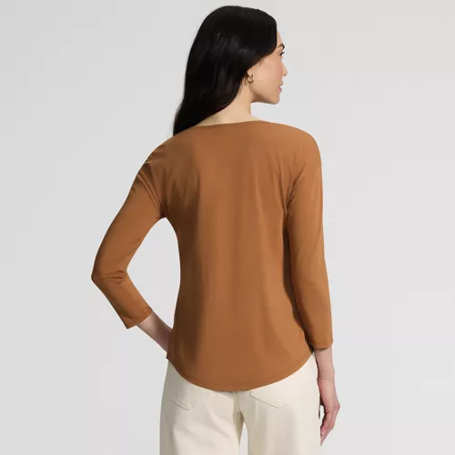 Women's 3/4 Sleeve Lightweight Jersey Shirttail Tee, Back