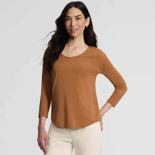 Women's 3/4 Sleeve Lightweight Jersey Shirttail Tee, Front