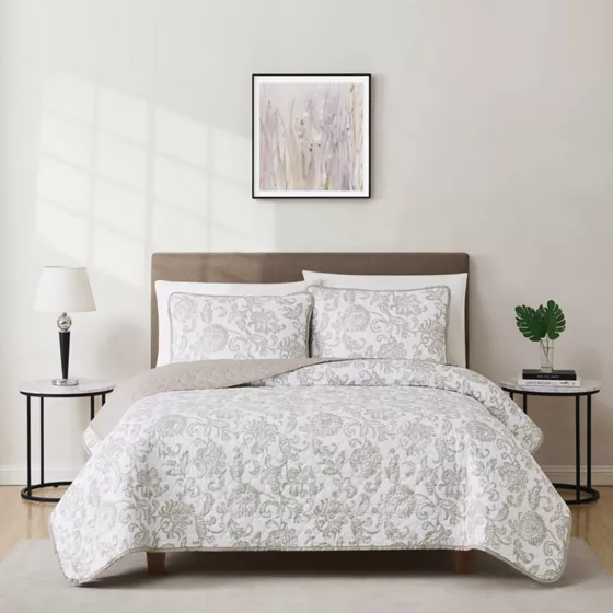 Cannon Sylvana Jacobean Quilt and Sham Set - primary