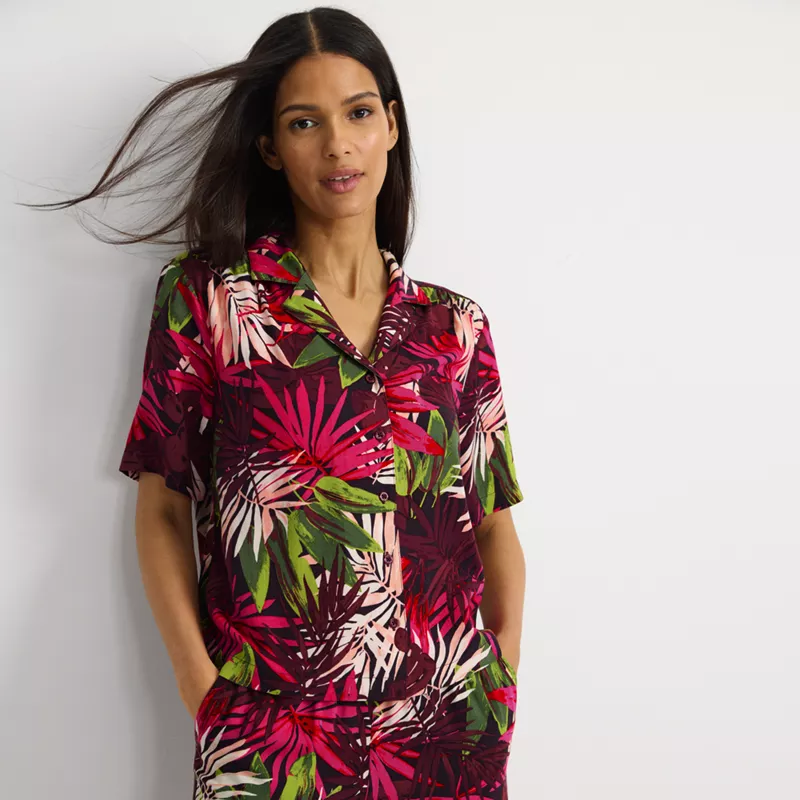 Women's Rayon Short Sleeve Camp Shirt, alternative image