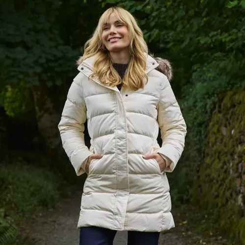 Women's Max 600 Down Puffer Coat, alternative image