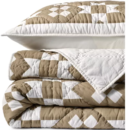 Barn Star Quilt, Front