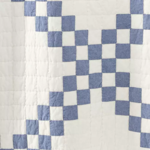 Irish Chain Quilt   , alternative image