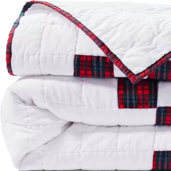 Irish Chain Quilt and Sham - primary