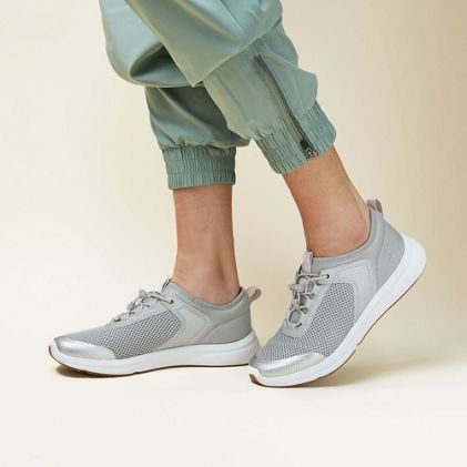 Women's Sneaker Water Shoes - image 5