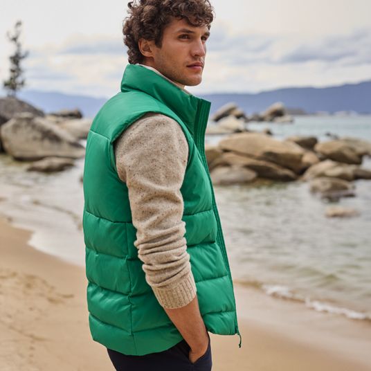 Green vest mens online