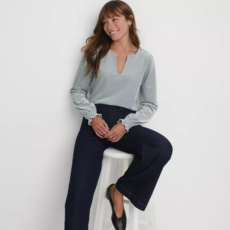 Women's Long Sleeve Velvet Blouse, alternative image
