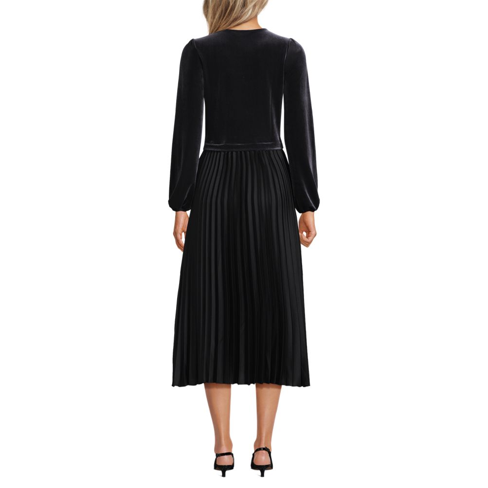 knee length dresses for ladies Vintage Button-stitched Pleated Velvet Midi Dress