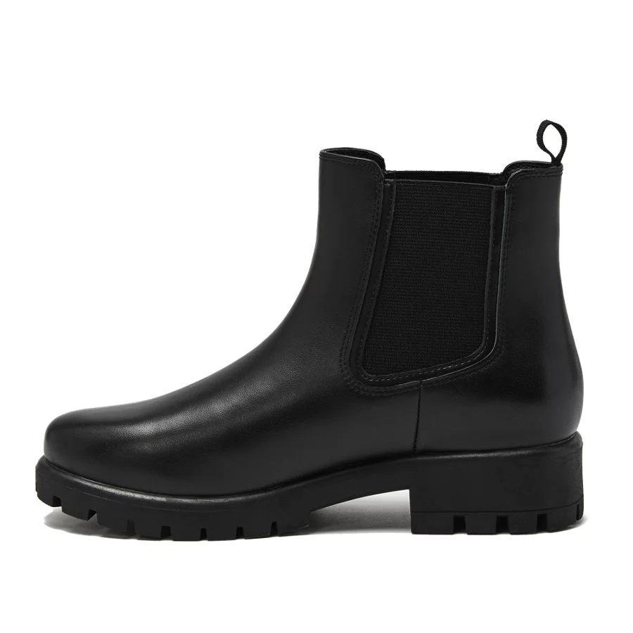 Women's Classic Leather Chelsea Boots view 3